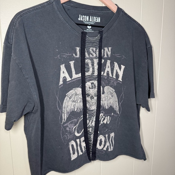 Jason Aldean Embellished Graphic Tee Top S Small Chillin on a Dirt Road - Picture 2 of 7